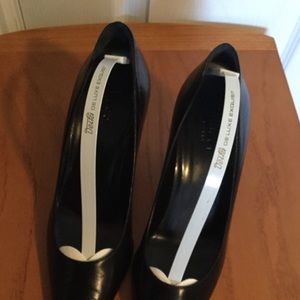 GUCCI 6.5B Black Pumps Pointy toe